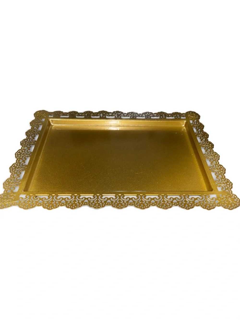 FEEOOWV 2Pcs Rectangle Iron Dessert Serving Tray with Feet